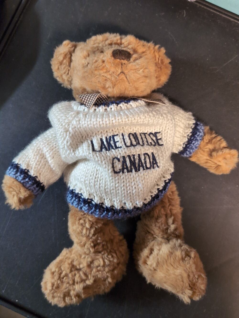 6â Russ Bears Langley w/ Lake Louise Canada Sweater Vintage